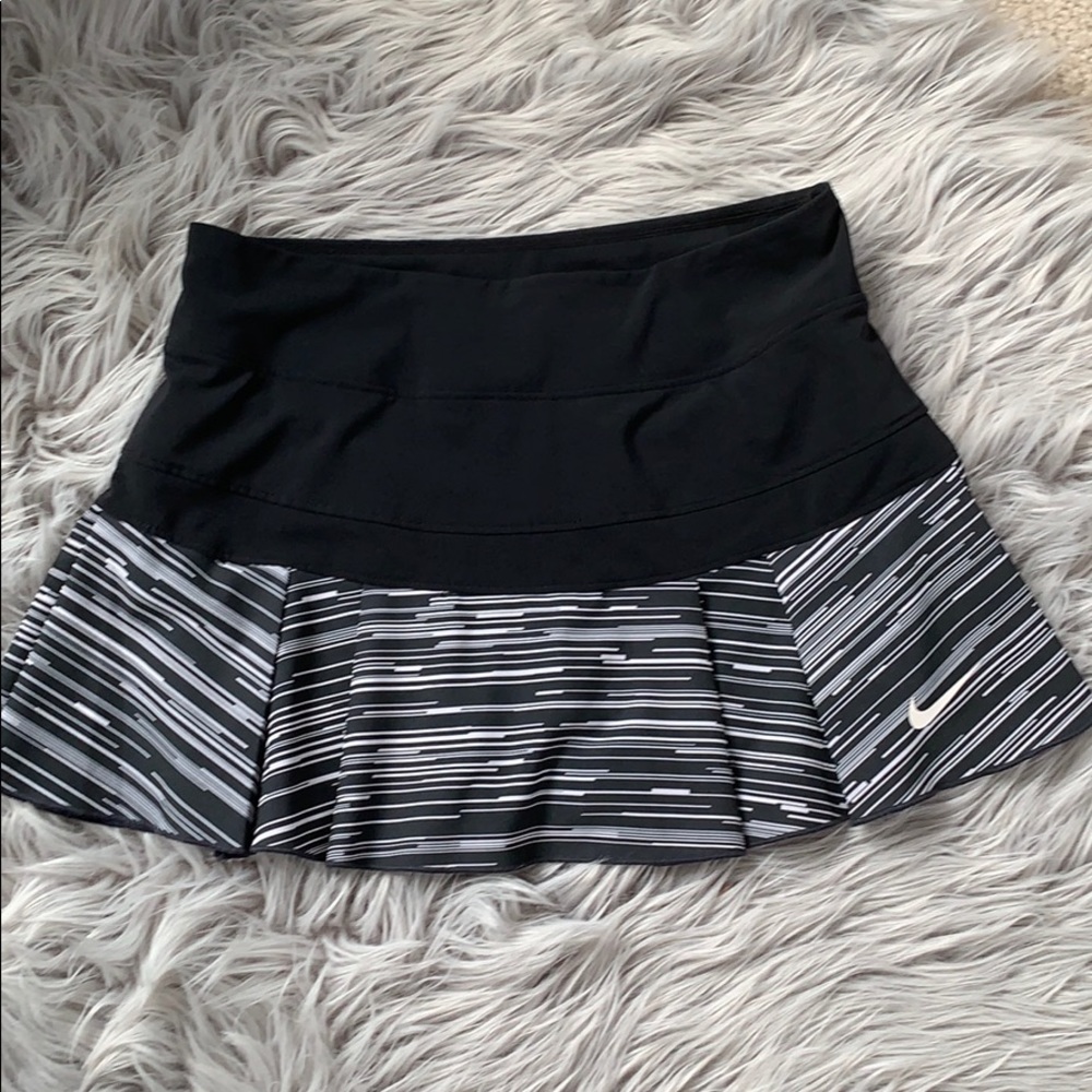 Tennis Skirt/skort by NIKE sm black